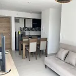 New Sea View Torre 811