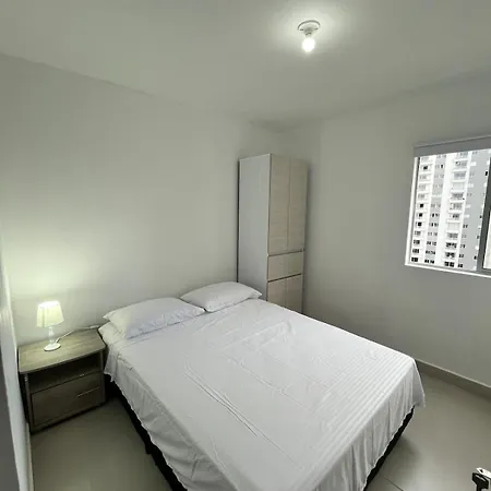 Apartamento New Sea View Torre 811 *